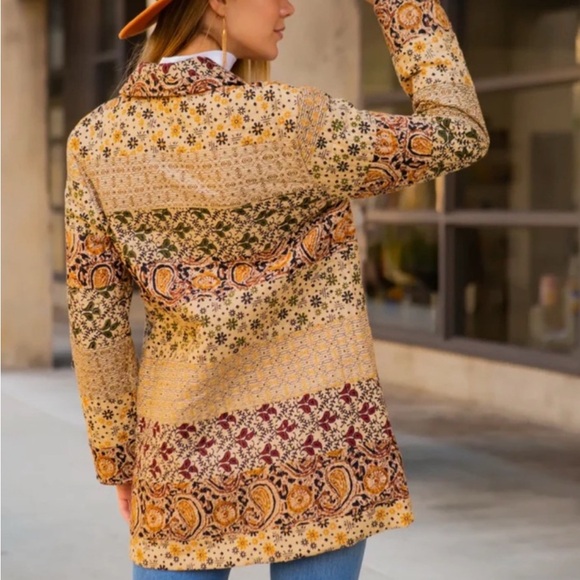 NWT Young Threads Quilted Paisley Print Coat - Picture 2 of 3